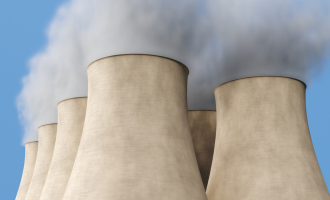 Americká společnost Westinghouse oznámila plány na výstavbu desítek nových jaderných reaktorů nejen v USA, ale i jinde ve světě, třeba na Slovensku.